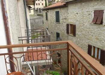 Foto 17 - Casa semi indipendente Castel Focognano
 
23, Castel Focognano - foto 17