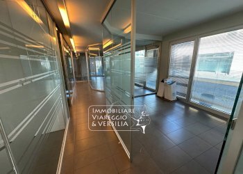 Foto 4 - Locale Commerciale via Fratelli Cervi
 
100, Viareggio - foto 4