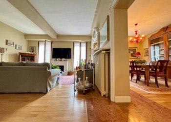 Salone - Quadrilocale via Sant'Andrea, Milano (zona Quadrilatero della Moda) - foto 6