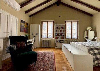 Salone - Quadrilocale via Sant'Andrea, Milano (zona Quadrilatero della Moda) - foto 14