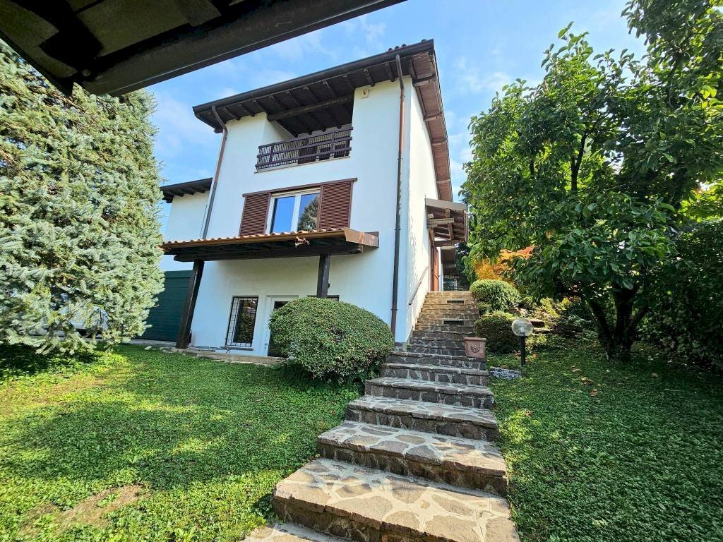 Giardino - Villa via Gennaro Sora, 37, Cenate Sotto - photo 2