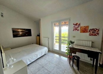 Camera da letto - Villa via Gennaro Sora, 37, Cenate Sotto - photo 20