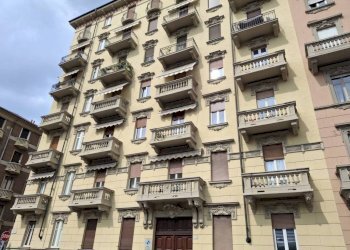 Facciata - Bilocale via Principessa Clotilde, 48, Torino (zona San Donato) - foto 16