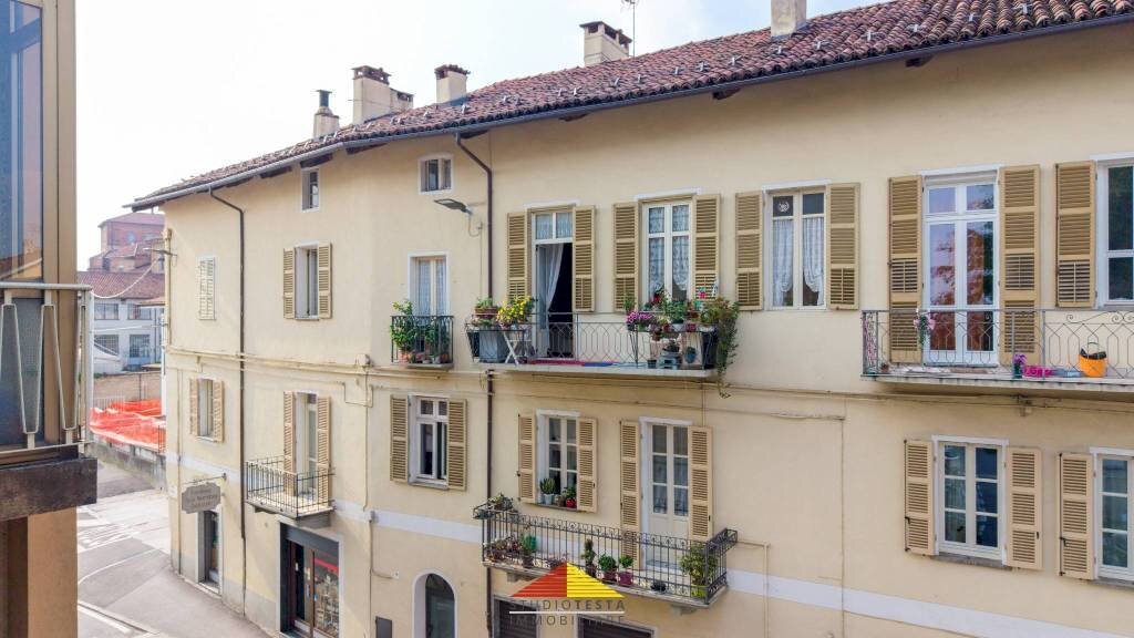 Facciata - Three-room apartment corso Piemonte, 79, Saluzzo - photo 1
