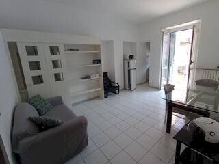 Soggiorno - Two-room apartment corso Francia, 99, Torino (neighborhood Cit Turin) - photo 1