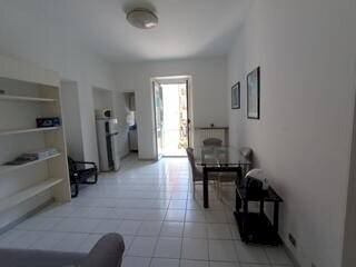 Soggiorno - Two-room apartment corso Francia, 99, Torino (neighborhood Cit Turin) - photo 2