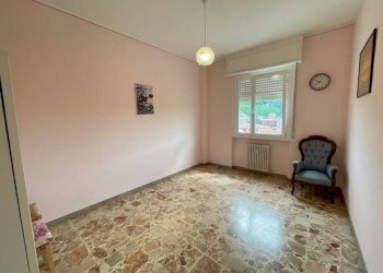 Camera da letto - Trilocale piazza Roma, Tortona - foto 9