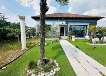 Giardino - Villa via Dante Alighieri, 8A, Vergiate - foto 7