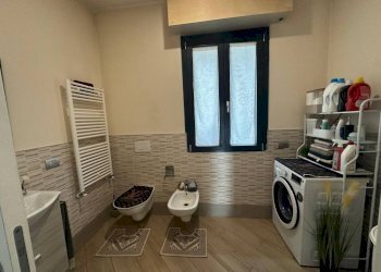 Bagno - Villa via Dante Alighieri, 8A, Vergiate - foto 8