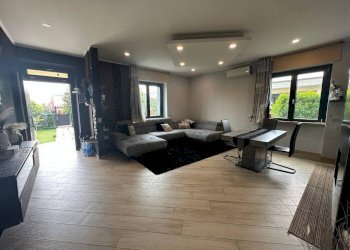 Soggiorno - Villa via Dante Alighieri, 8A, Vergiate - foto 23