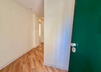 Ingresso - Appartamento via Rollino, Genova (zona Sestri Ponente) - foto 4