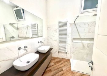 Bagno - Appartamento via Rollino, Genova (zona Sestri Ponente) - foto 5