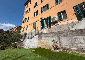 Facciata - Appartamento via Rollino, Genova (zona Sestri Ponente) - foto 17