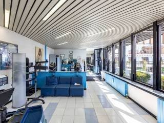 Interno non residenziale - Negozio piazza 20 Settembre, Varese - foto 2