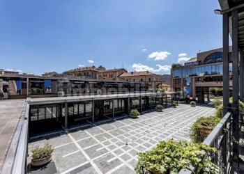 Vista - Negozio piazza 20 Settembre, Varese - foto 5