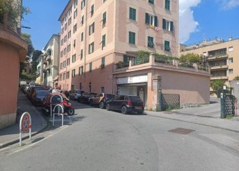 Zona - Negozio via Bolzano, frazione Quinto Al Mare, Genova - foto 3
