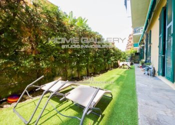 Giardino - Quadrilocale via Trento, Genova (zona Albaro) - foto 2