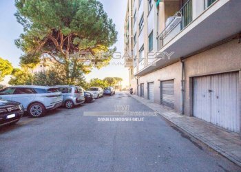 Zona - Trilocale via Nicola Fabrizi, 4, Genova (zona Quarto) - foto 48