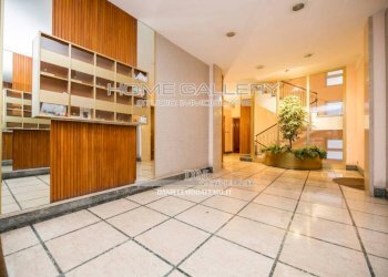 Interno palazzo - Three-room apartment via Nicola Fabrizi, 4, Genova (neighborhood Quarto) - photo 16