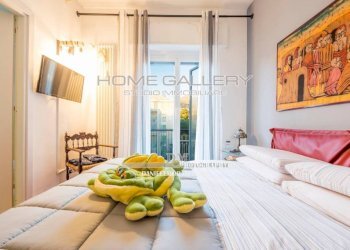 Camera da letto - Trilocale via Nicola Fabrizi, 4, Genova (zona Quarto) - foto 36
