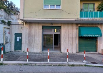 Zona - Negozio via Giuseppe Majorana, Genova (zona Quarto) - foto 2