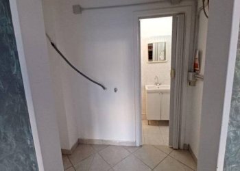 Ingresso - Negozio via Giuseppe Majorana, Genova (zona Quarto) - foto 11