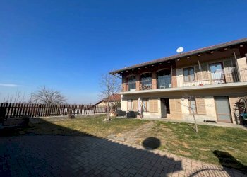 Facciata - Villa vicolo Ritana, 4, Carmagnola - foto 1