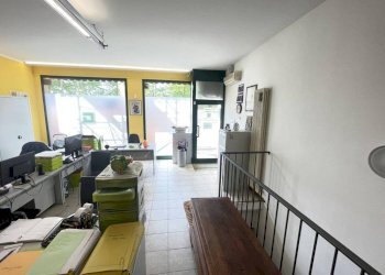 Interno non residenziale - Negozio via Augusta Rasponi, 8/A, Ravenna - foto 3