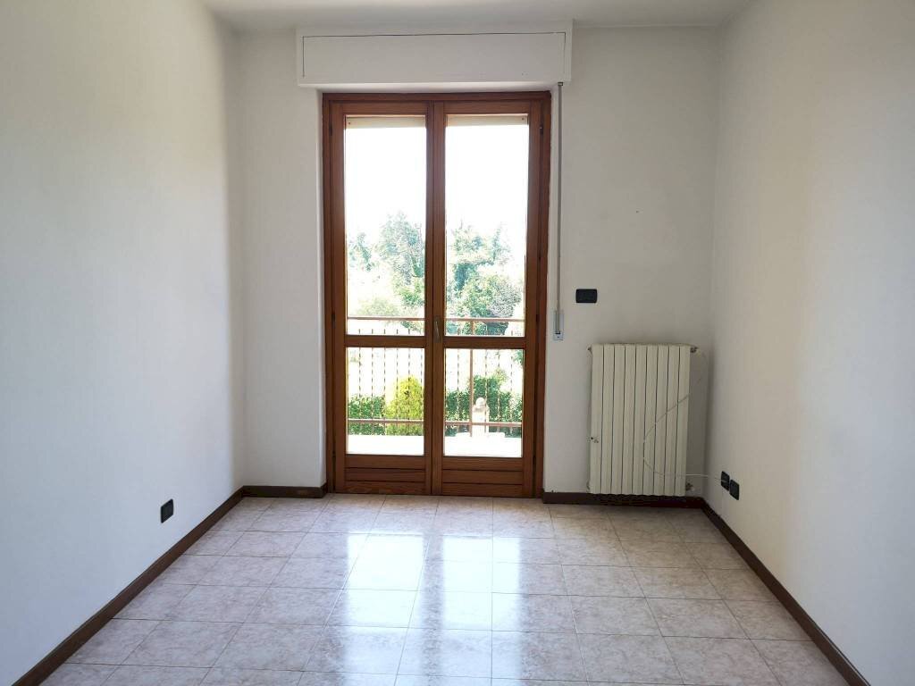 Camera da letto - Apartment via Langhe, Carrù - photo 3