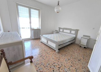 Camera da letto - Appartamento via al Ferrone, Mondovì - foto 4