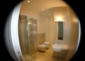 Bagno - Trilocale via Marghera, 14, Milano (zona Wagner) - foto 6