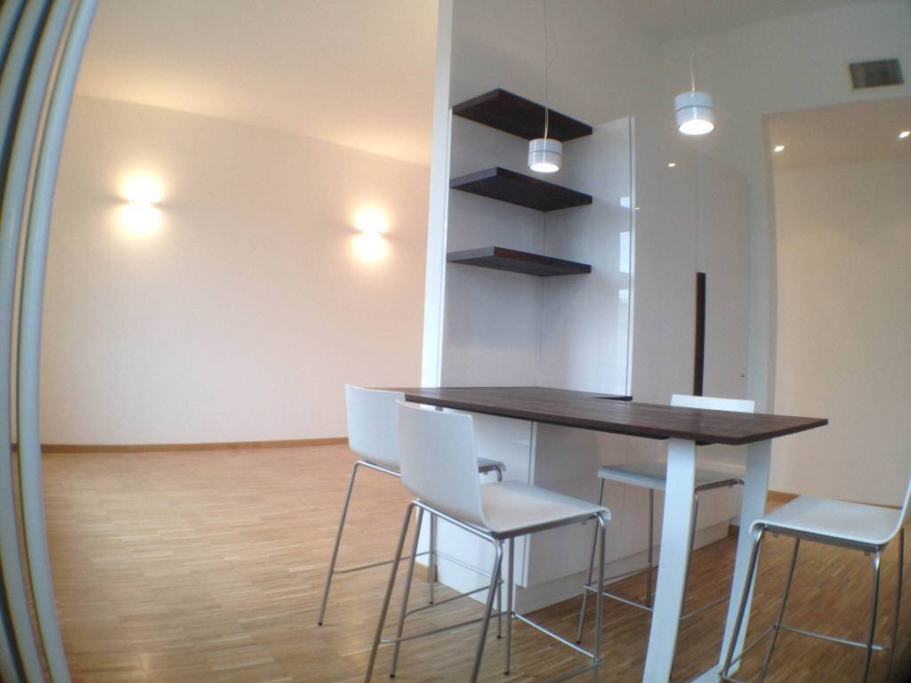 Cucina - Trilocale via Giulio e Corrado Venini, 14/d, Milano - foto 2