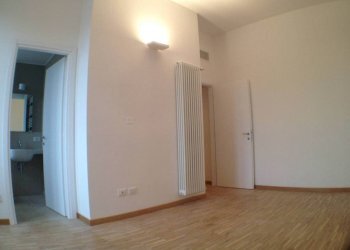 Cucina - Trilocale via Giulio e Corrado Venini, 14/d, Milano - foto 5