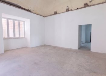 Foto 6 - Stable - Palace Via Molini IdraulicI
 
8, Torre Annunziata - photo 6