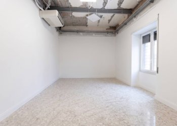 Foto 28 - Stable - Palace Via Molini IdraulicI
 
8, Torre Annunziata - photo 28