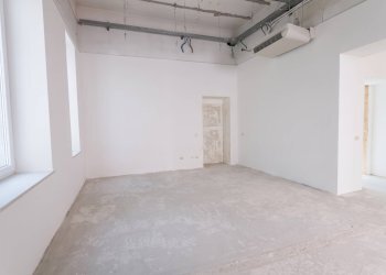 Foto 37 - Stable - Palace Via Molini IdraulicI
 
8, Torre Annunziata - photo 37