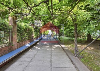 Foto 19 - Trilocale Via Altaguardia
 
1, Milano - foto 19