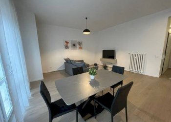 Salone - Four-room apartment via Erice, Modena - photo 4