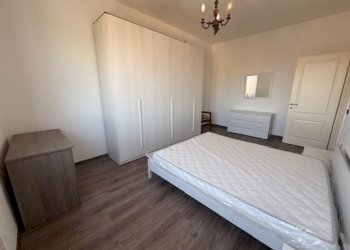 Camera da letto - Three-room apartment viale Jacopo Barozzi, Modena (neighborhood Circoscrizione 1) - photo 18