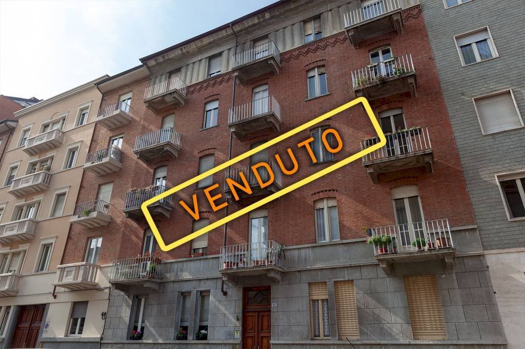 Facciata - Appartamento via Caprie, 12, Torino (zona Cit Turin) - foto 1