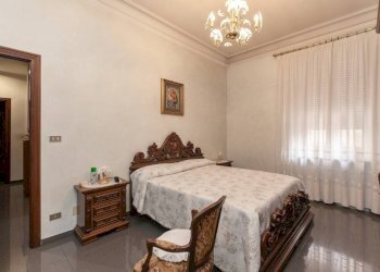 Camera da letto - Appartamento via Caprie, 12, Torino (zona Cit Turin) - foto 32