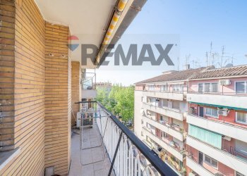 Balcone - Three-room apartment Via Flavio Stilicone
314, Roma - photo 44