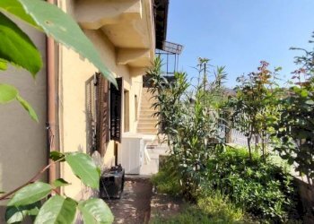 Giardino - Rustico via Tetto dell'Ola, 49, frazione Madonna Delle Grazie, Cuneo - foto 8