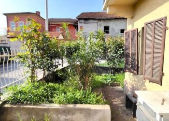 Giardino - Rustico via Tetto dell'Ola, 49, frazione Madonna Delle Grazie, Cuneo - foto 9