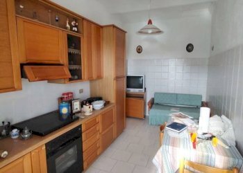 Cucina - Rustico via Tetto dell'Ola, 49, frazione Madonna Delle Grazie, Cuneo - foto 10