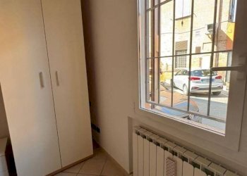 Camera da letto - Three-room apartment via Giuseppe Massarenti, 45, Bologna (neighborhood Massarenti) - photo 19