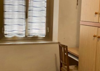 Camera da letto - Quadrilocale via Massimo d'Azeglio, Bologna (zona Costa Saragozza) - foto 10