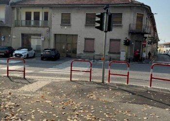 Zona - Stabile - Palazzo piazza Maria Bambina, 3, Lissone - foto 13