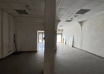 Interno non residenziale - Shop piazza di San Pancrazio, Roma - photo 7