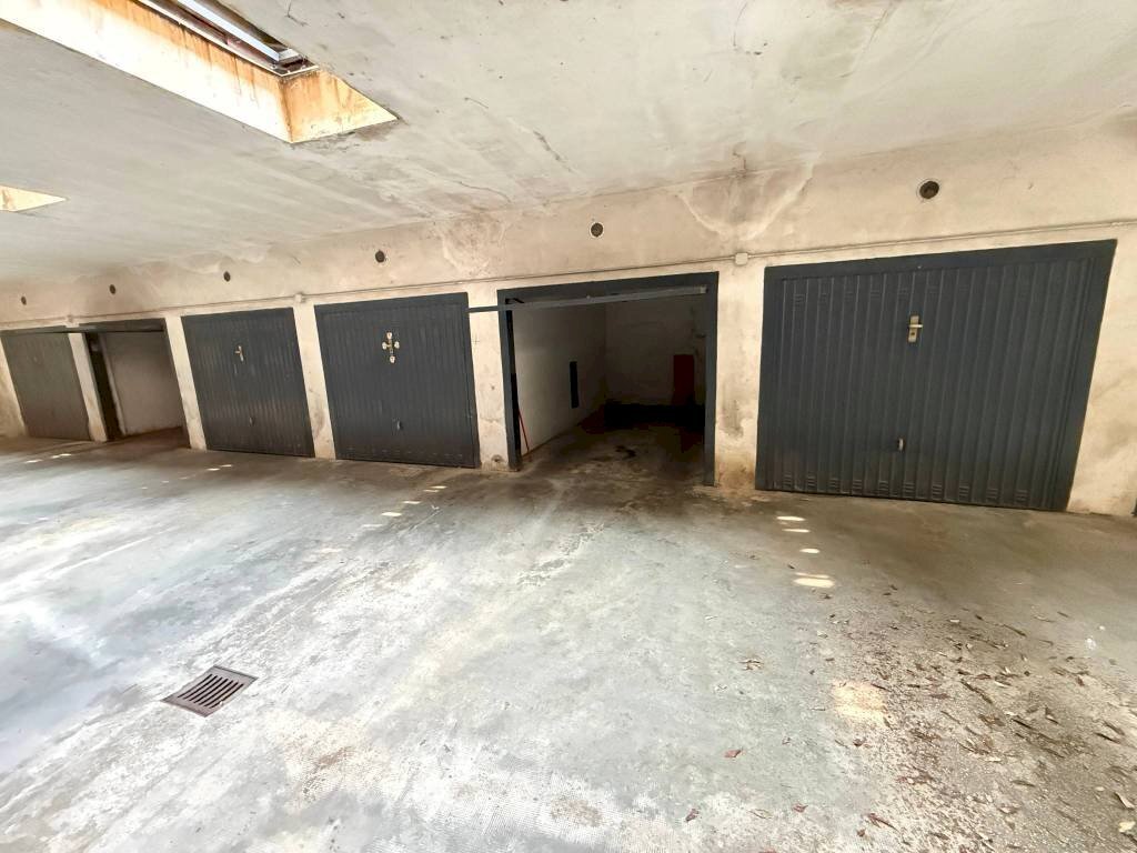 Box auto - Box via Adolfo Serafino, 20, Pinerolo - photo 2